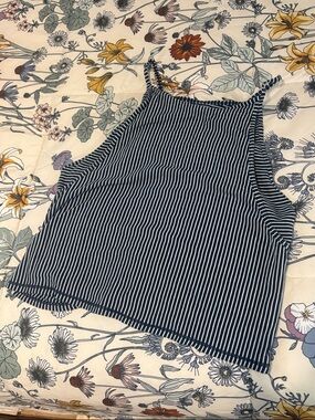 Lululemon Striped Navy and White Cropped Tank Top - Size 6